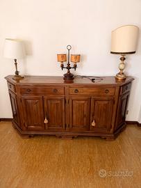 Credenza angolare in legno con 3 lampade incluse –
