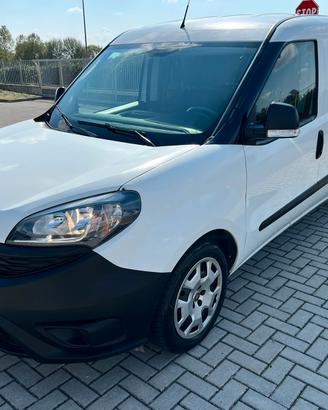 Fiat Doblo maxi 1.6 multijet cv 105 diesel  2022