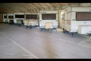 Deposito, rimessaggio roulotte, carrelli tenda