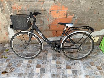 Biciletta injuga venus donna