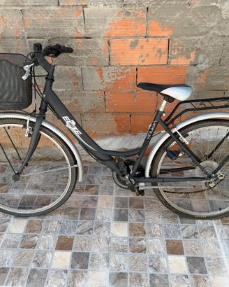 Biciletta injuga venus donna