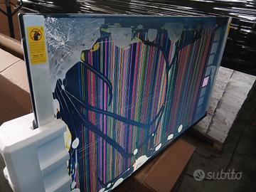 Tv con schermo rotto per ricambi