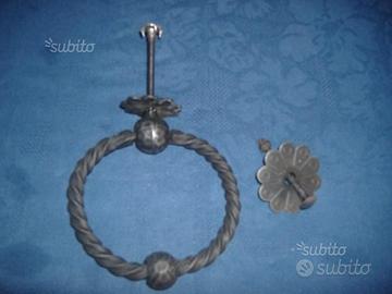 Batacchio ad anello in vero ferro battuto