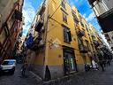 2-locali-a-napoli