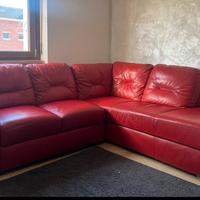 Divano in pelle rosso