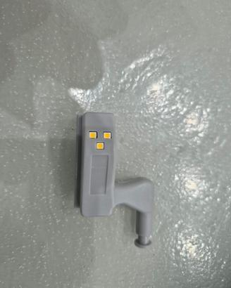 led per ante armadio