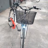 bici tipo donna raggio 28 PRONTA ALLUSO.