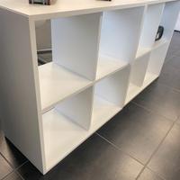 Mobile bianco a 6 vani – libreria / espositore