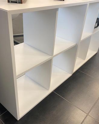 Mobile bianco a 4 vani – libreria / espositore