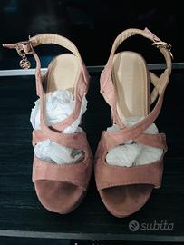 Sandali alti rosa cipria