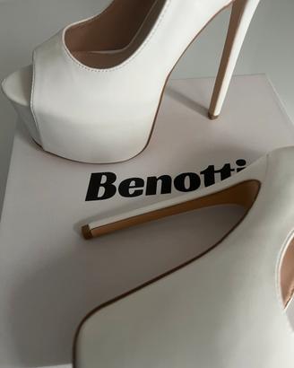 Scarpe da donna con plateau tacco 16