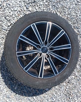 cerchi più gomme invernali 