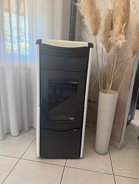 Stufa a pellet nordica extraflame