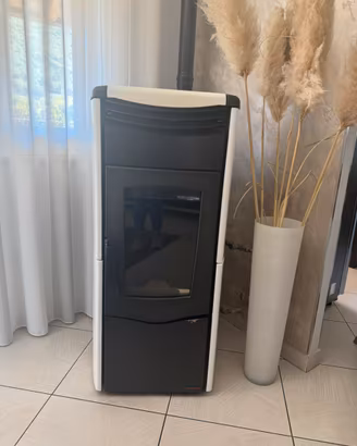 Stufa a pellet nordica extraflame