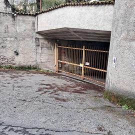 Box per piccola auto