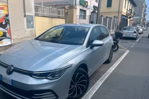 Golf 1.5 eTSI EVO ACT 130CV