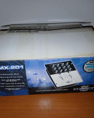 Stanton SMX-201 - Mixer DJ