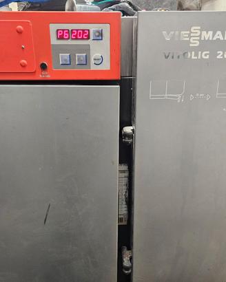 caldaia a biomassa Vitolig 200  Viessmann