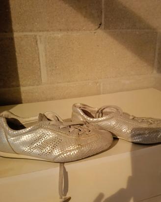 Scarpe di vari modelli uomo e donna