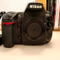Nikon D700 