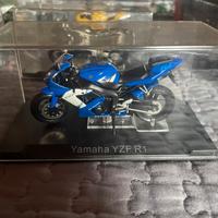 Collezione moto da corsa.