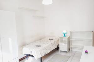 Stanza singola studenti Cittadella/Borgo/Etnea