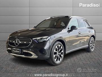Mercedes-Benz GLC 220d - 2023 | AMG LINE ADVA...