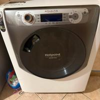 Lavatrice hotpoint ariston.