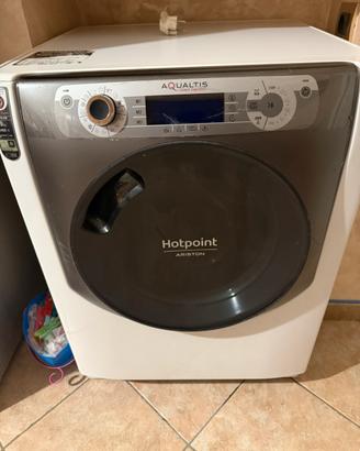 Lavatrice hotpoint ariston.