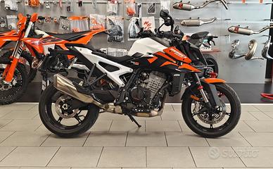Ktm 990 Duke 2026 AZIENDALE
