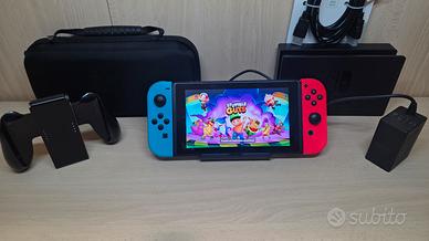 Nintendo switch 32 gb rossa e blu