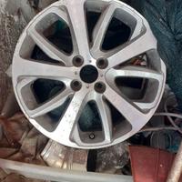 Cerchio originale 17 pegeout