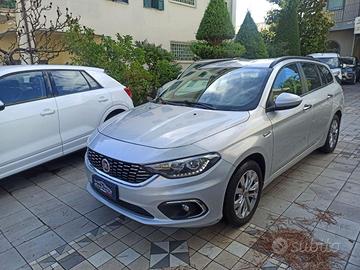 FIAT - Tipo - 1.6 Mjt S&S 5p. Easy Business