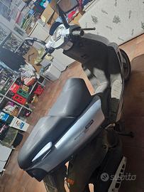 Aprilia SR 150 - 2002