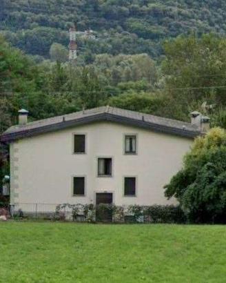 Bilocale a Castione Andevenno
