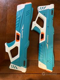 4 Pistole laser + 2 pistole ad acqua elettriche