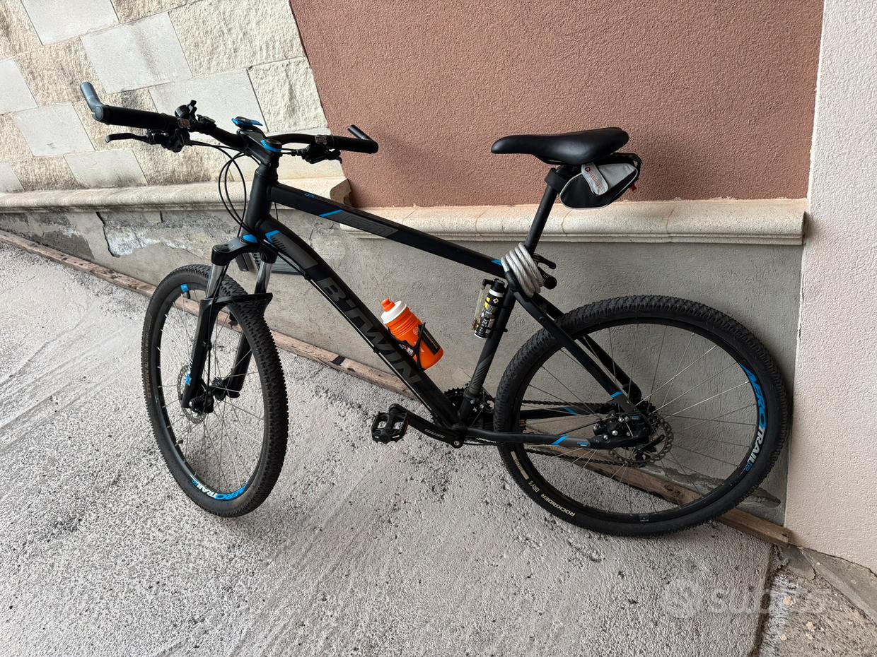 Rockrider 520 Fantastiche offerte di Biciclette