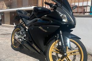 Yamaha yzf R125
