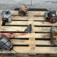 Ricambi per terna Case 580 F