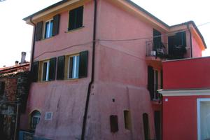 Palazzina uniproprietà composta da 4 appartamenti