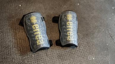 Parastinchi Errea chiusura strap calcio 