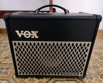 VOX Valvetronix VT15 15W Amplificatore Valvolare