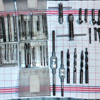 Alesatori e punte per filettare 