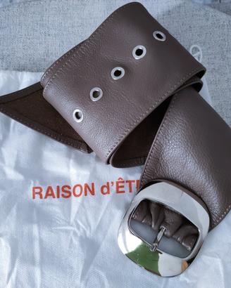 Cinta Raison D'être