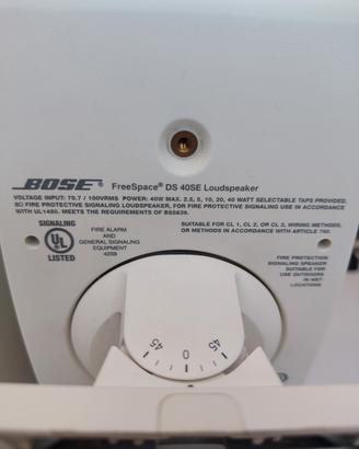 Bose FreeSpace DS 40SE.  Nuovi mai usati