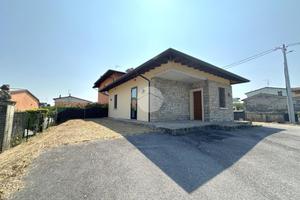 BIFAMILIARE A CALVISANO