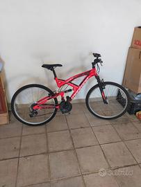 bicicletta MONTANO misura 26