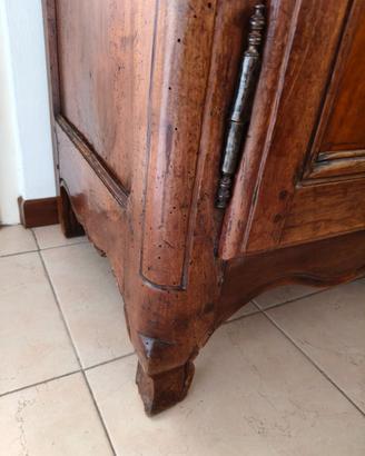 Antica credenza provenzale