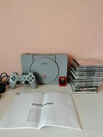 Playstation 1 -Sony SCPH-7002 Completa-Legge tutto