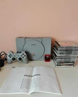 Playstation 1 -Sony SCPH-7002 Completa-Legge tutto